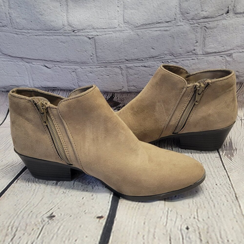 Style & Co Wileyy Ankle Booties - Picture 4 of 8
